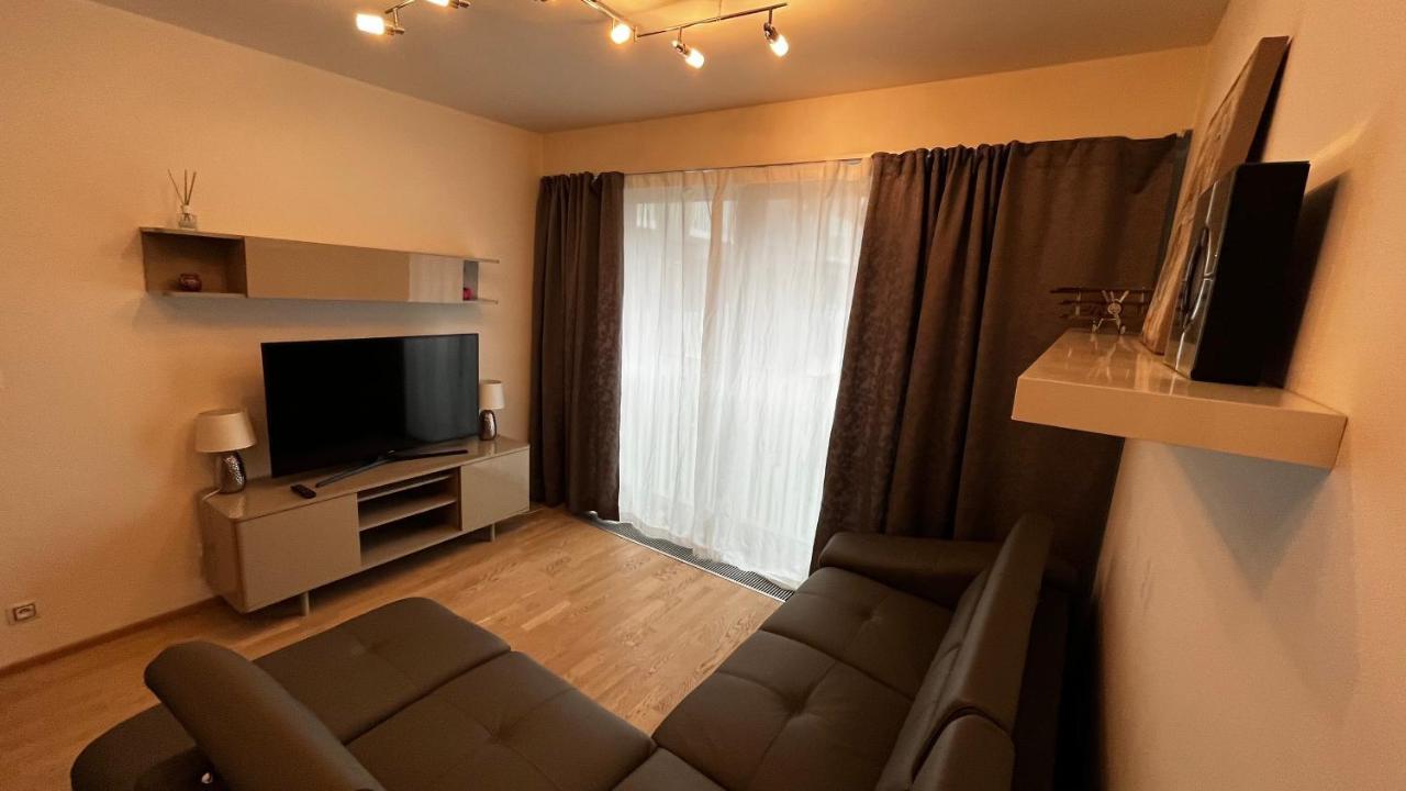 Residence Garden Tower - 8 min do centra, garaz Praga Exterior foto
